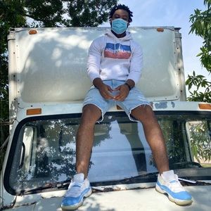 Meet your Posher, Donaldson